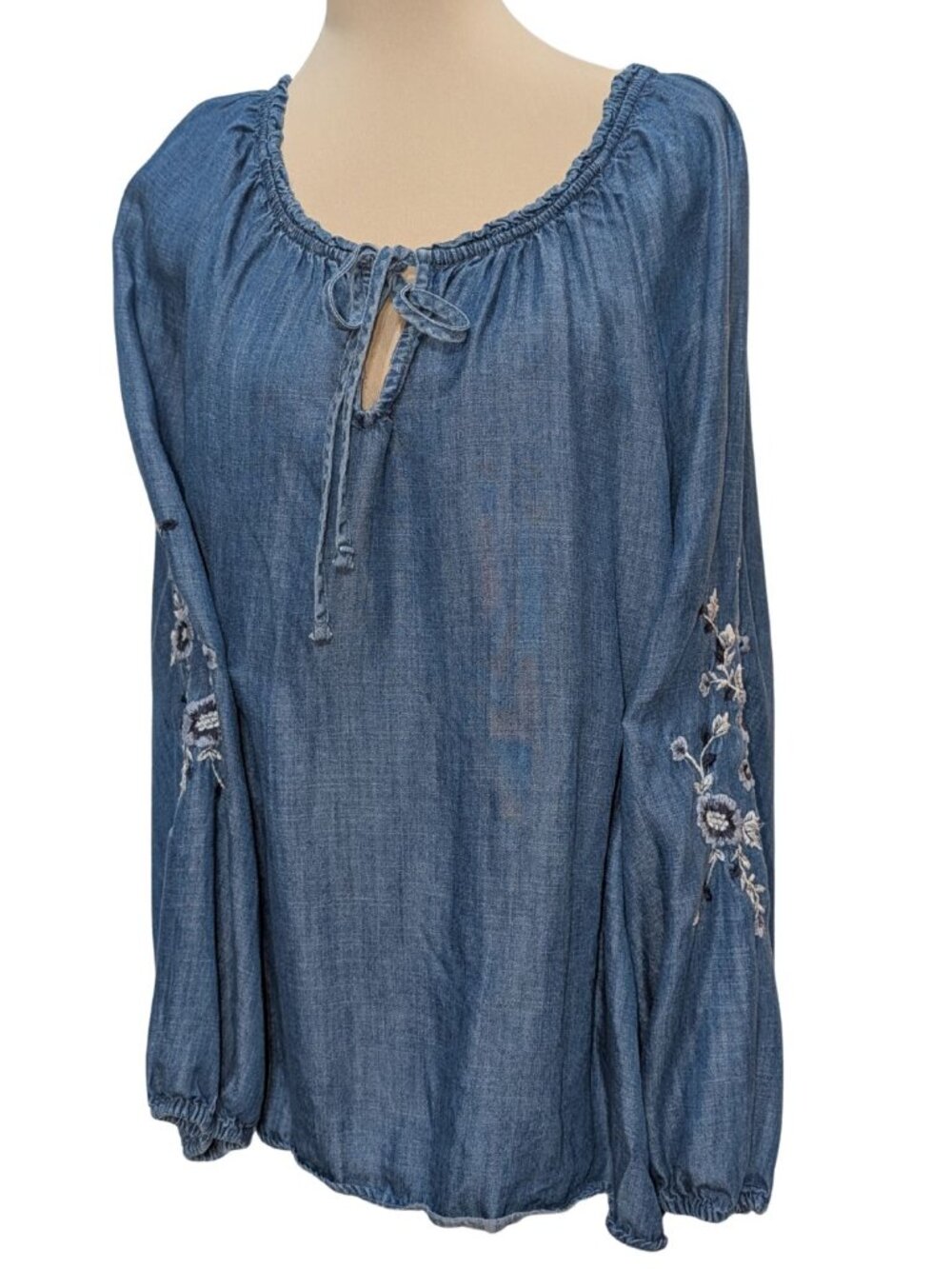 Lightweight denim longsleeve top